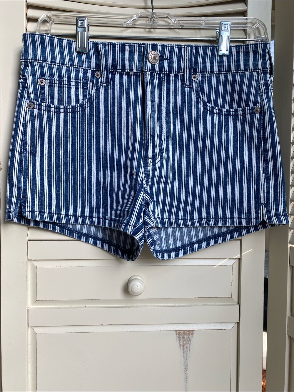 American Eagle Outfitters Navy and White Striped Jean Shorts size 8